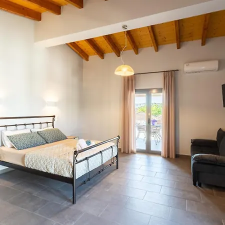 Vakantiehuis Petrino Serene Nests - Bright Getaways