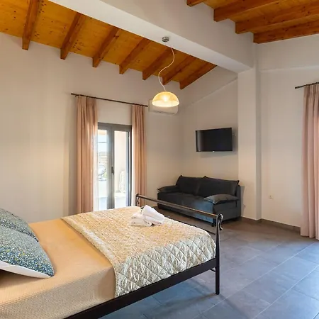 Petrino Serene Nests - Bright Getaways Kakovatos (Elis)