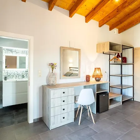 Vakantiehuis Petrino Serene Nests - Bright Getaways *