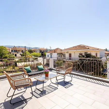 Petrino Serene Nests - Bright Getaways Hébergement de vacances