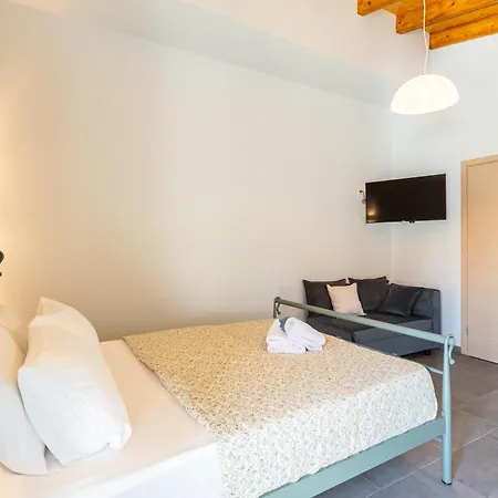 Petrino Serene Nests - Bright Getaways Vakantiehuis *