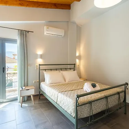 Petrino Serene Nests - Bright Getaways * Kakovatos (Elis)