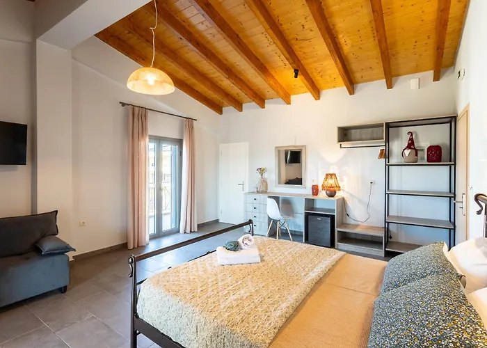 Petrino Serene Nests - Bright Getaways * Каковатос